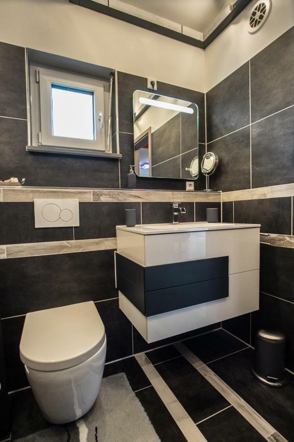 Bodensee-Fewo Modernes & Top-Ausgestattetes Appartement Incl Netflix, Fahrradgarage Uhldingen-Mühlhofen Kültér fotó